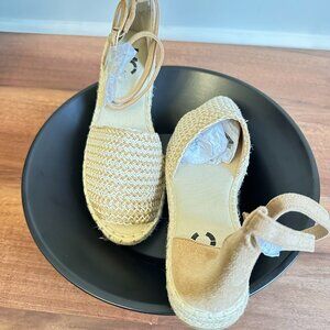 Neutral Woven Espadrille Sandals – Size 9 NWOT